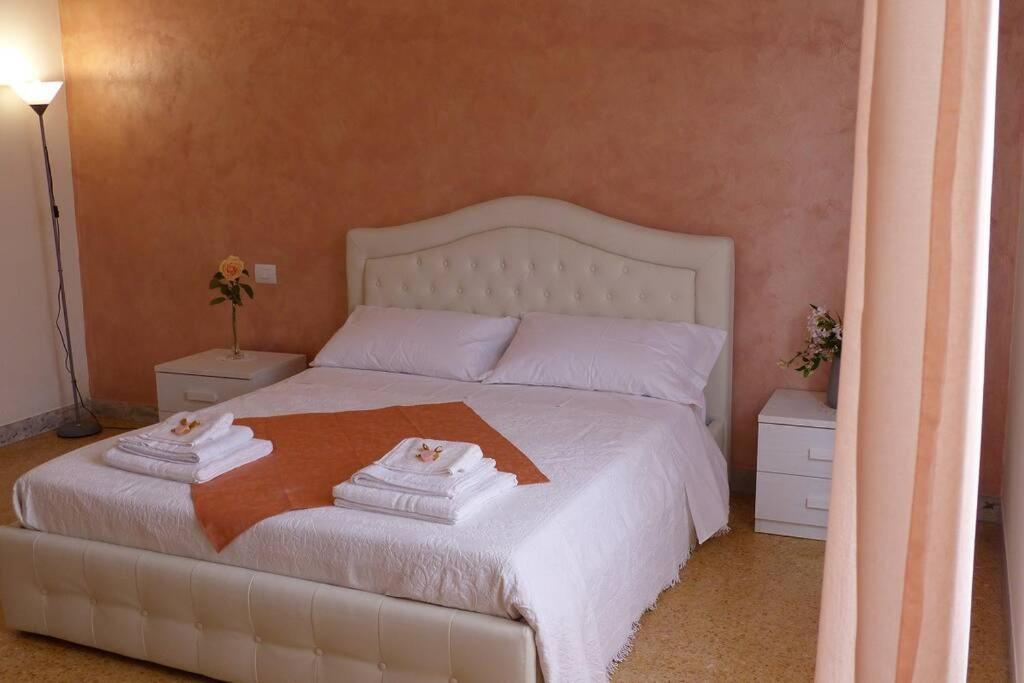 Casagiorgio A Due Passi Dal Centro Storico Apartment Florence Exterior photo