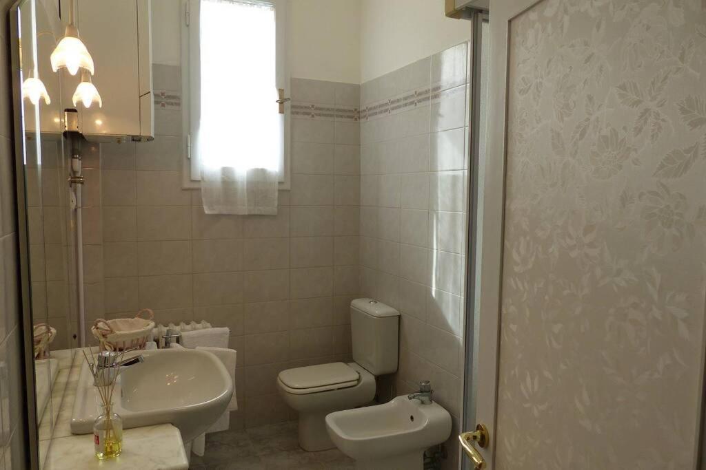 Casagiorgio A Due Passi Dal Centro Storico Apartment Florence Exterior photo